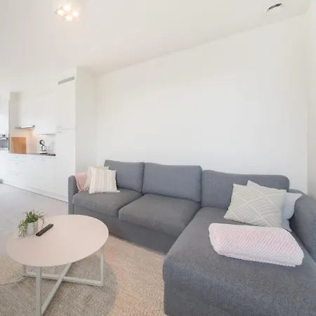 De Garnaal With Parking By Interhome * Bredene