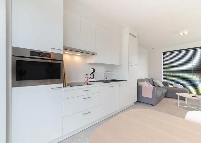 De Garnaal With Parking By Interhome Dom wakacyjny